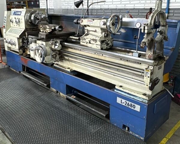 Torno horizontal - CLEVER - L-2680A