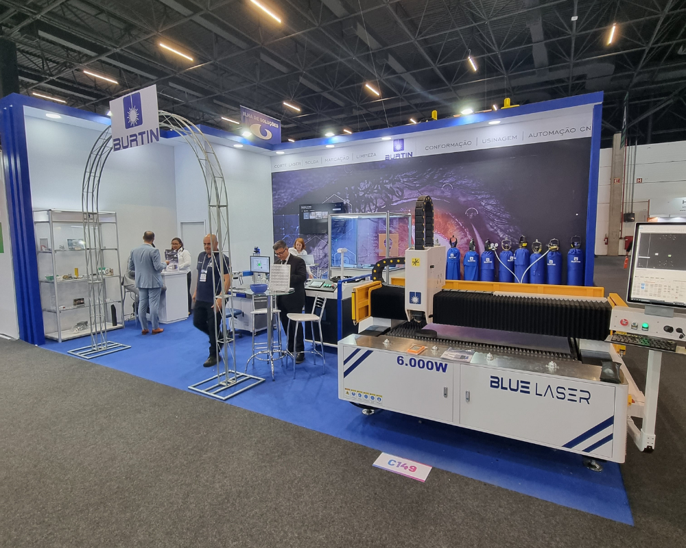 Estande da BURTIN na feira EXPOMAFE 2025