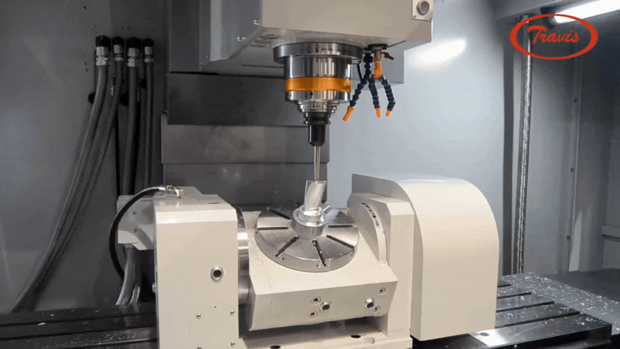 Movimentacao-dos-5-eixos-do-centro-de-usinagem-Travis