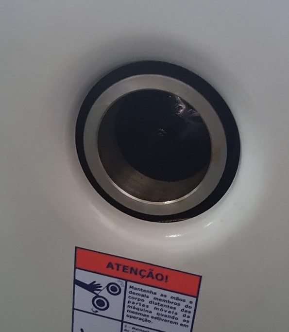 Furo-do-eixo-arvore-de-105-mm-do-torno-L-2680A