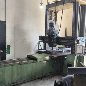 Plaina de mesa M.S. com curso de 4 metros